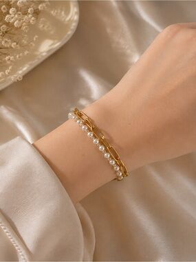 #184 Stainless Steel Faux Pearl & Rhinestone Bracelet Paper Clip